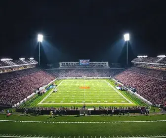 jogos noturnos de futebol americano